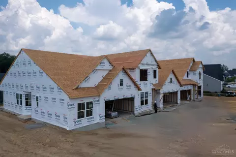 4386 Windemere Cir, Batavia, OH 45103