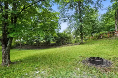 Exterior - 2000 Neeb Rd, Cincinnati, OH 45233 photo 10 of 11