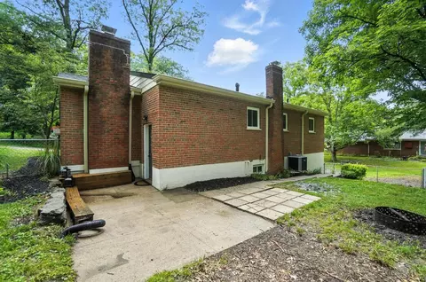 Exterior - 2000 Neeb Rd, Cincinnati, OH 45233 photo 7 of 11