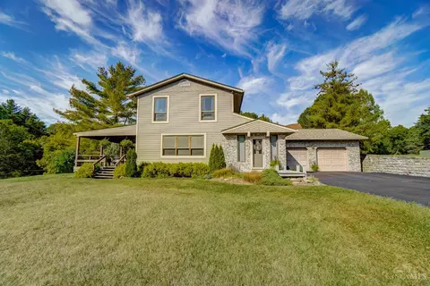 7457 Silver Creek Rd, Cleves, OH 45002