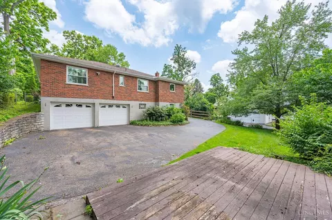 3915 Petoskey Ave, Mariemont, OH 45227 photo 26