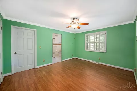 3915 Petoskey Ave, Mariemont, OH 45227 photo 12