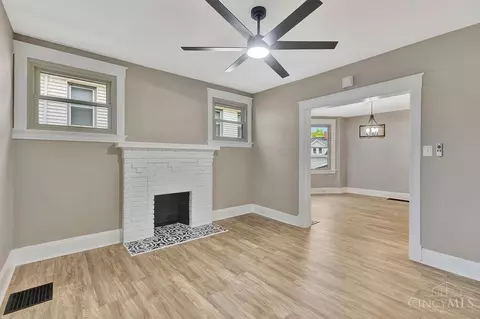 208 Mcclelland Ave, Saint Bernard, OH 45217 photo 8