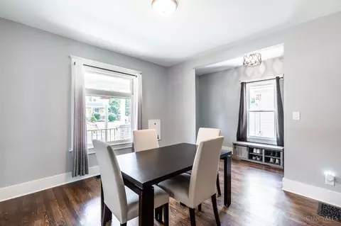Dining - 5804 Bramble Ave, Cincinnati, OH 45227 photo 2 of 3