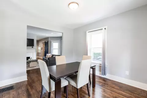 Dining - 5804 Bramble Ave, Cincinnati, OH 45227 photo 1 of 3