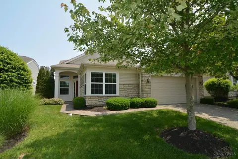 1262 Secretariat Ct, Batavia, OH 45103