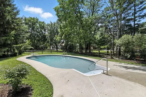 Exterior - 8372 Heritage Dr, Cincinnati, OH 45249 photo 9 of 14