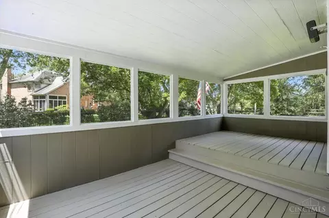 Exterior - 8372 Heritage Dr, Cincinnati, OH 45249 photo 6 of 14
