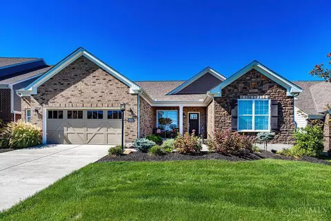4922 Breeders Cup Cir, Liberty Twp, OH 45011