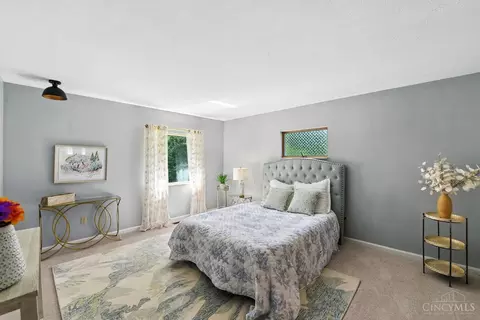 Bedroom - 4607 Rumpke Rd, Cincinnati, OH 45245 photo 1 of 3