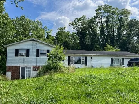8786 Us Rt 50, Hillsboro, OH 45133