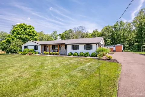 1235 Day Cir, Day Heights, OH 45150