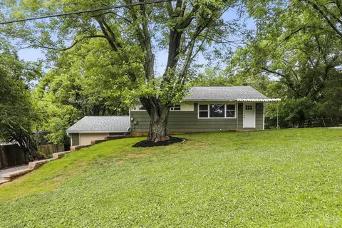 6040 Parrakeet Dr, Cincinnati, OH 45247