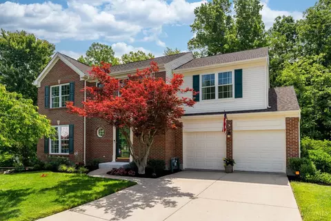 1368 Mountain Ash, Amelia, OH 45102