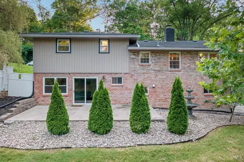 Exterior - 7611 State Rd, Cincinnati, OH 45255 photo 13 of 22
