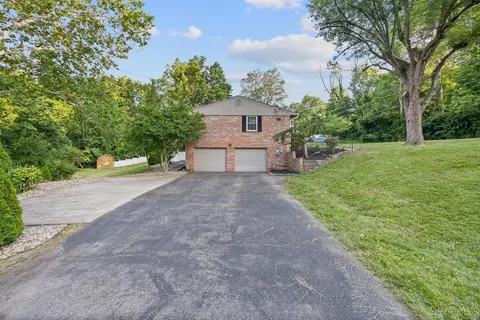 Exterior - 7611 State Rd, Cincinnati, OH 45255 photo 17 of 22