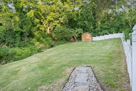 Exterior - 7611 State Rd, Cincinnati, OH 45255 photo 11 of 22