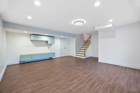 Living - 7611 State Rd, Cincinnati, OH 45255 photo 6 of 6