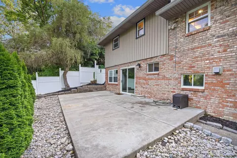 Exterior - 7611 State Rd, Cincinnati, OH 45255 photo 20 of 22