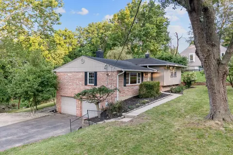 Exterior - 7611 State Rd, Cincinnati, OH 45255 photo 5 of 22