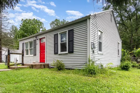 Exterior - 4220 Taylor Rd, Batavia, OH 45103 photo 3 of 6
