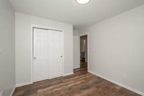 Bedroom - 3918 Michael Dr, Cincinnati, OH 45255 photo 8 of 11
