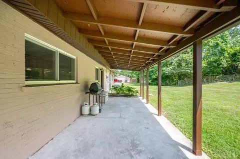 Exterior - 3918 Michael Dr, Cincinnati, OH 45255 photo 10 of 12
