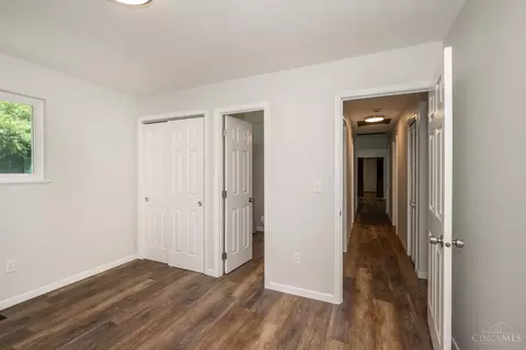 Entry Way - 3918 Michael Dr, Cincinnati, OH 45255 photo 3 of 3