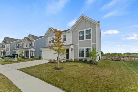 2068 Harvest Meadows Ave, Batavia, OH 45103