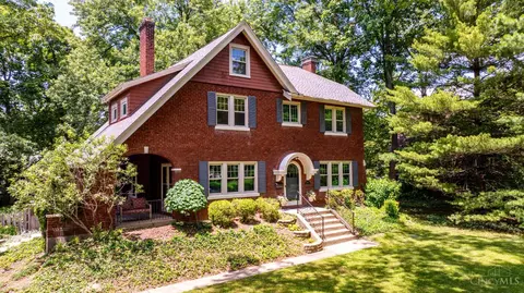 6247 Orchard Ln, Cincinnati, OH 45213