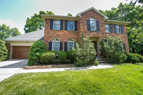 10004 Sonya Ln, West Chester, OH 45241
