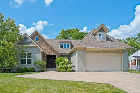 7920 Mitchell Farm Ln, Montgomery, OH 45242
