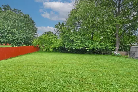 Exterior - 10593 Plainfield Rd, Sharonville, OH 45241 photo 7 of 8
