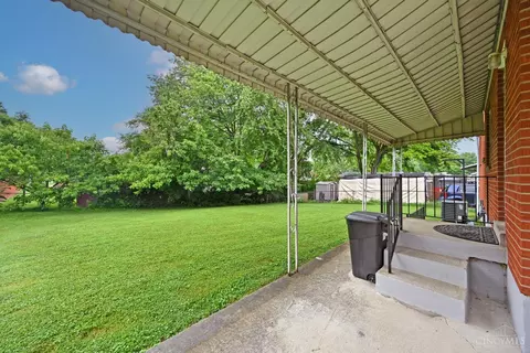 Exterior - 10593 Plainfield Rd, Sharonville, OH 45241 photo 4 of 8