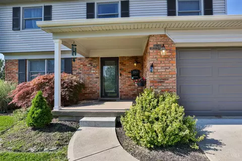 Exterior - 3369 Linsan Dr, Cincinnati, OH 45239 photo 3 of 13