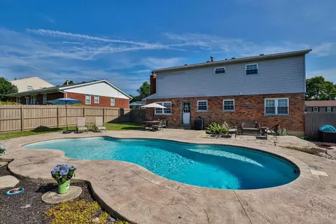 Exterior - 3369 Linsan Dr, Cincinnati, OH 45239 photo 13 of 13