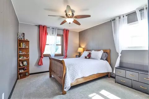 Bedroom - 3369 Linsan Dr, Cincinnati, OH 45239 photo 4 of 7