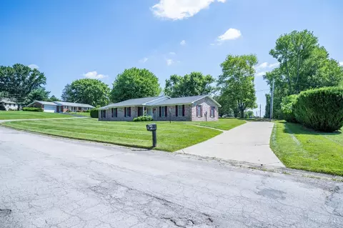 117 Sherwood Dr, Hillsboro, OH 45133