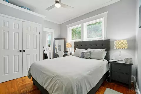 Bedroom - 458 Lloyd Pl, Cincinnati, OH 45219 photo 1 of 8