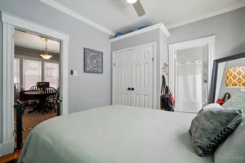 Bedroom - 458 Lloyd Pl, Cincinnati, OH 45219 photo 2 of 8