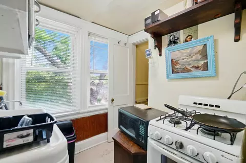 Other - 458 Lloyd Pl, Cincinnati, OH 45219 photo 2 of 5