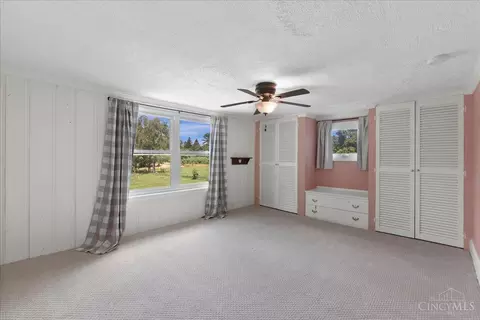Bedroom - 4879 Klatte Rd, Cincinnati, OH 45244 photo 9 of 11