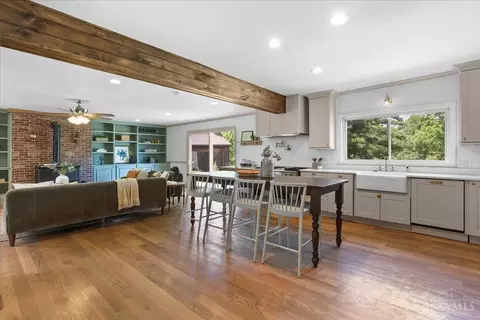 Kitchen - 4879 Klatte Rd, Cincinnati, OH 45244 photo 1 of 5