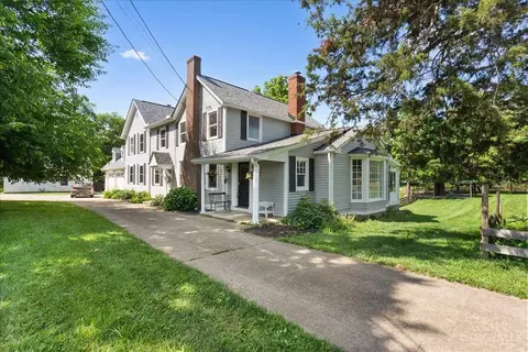 Exterior - 4879 Klatte Rd, Cincinnati, OH 45244 photo 1 of 16