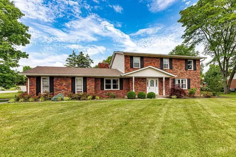 2974 Acer Ct, Hamilton, OH 45013