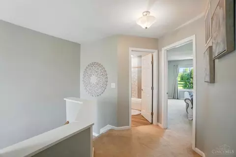 Entry Way - 4214 Fieldsedge Dr, Mason, OH 45040 photo 6 of 7