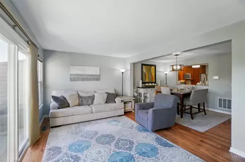 Living - 4214 Fieldsedge Dr, Mason, OH 45040 photo 1 of 2