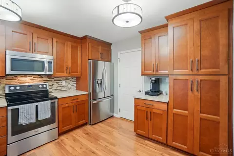 Kitchen - 4214 Fieldsedge Dr, Mason, OH 45040 photo 5 of 5