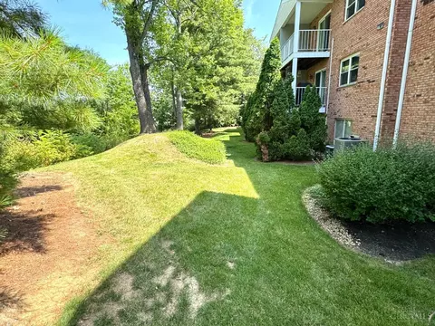 Exterior - 5366 Werk Rd, Cincinnati, OH 45248 photo 6 of 7