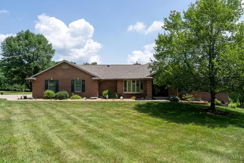 2958 Layhigh Rd, Hamilton, OH 45013